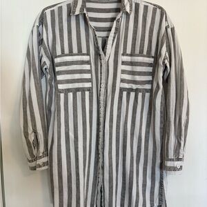 Altar'd State Gray and White Striped Top
